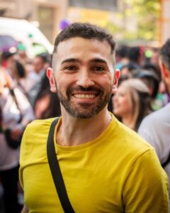 Retratos de la XXXII #MarchaDelOrgullo CABA @marchadelorgulloar ............#LGBT #lesbiana #gay #bisexual #trans #nobinarie #orgullo2023 #orgullo #lgbtq #retratos #retrato #fotoperiodismo #fotografiacalle (30)